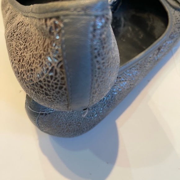 Van Eli flats.  Size 7.  Rubber soles. - Picture 3 of 5